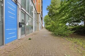 4, Monarch Way, Newbury Park, Ilford IG2 7NY