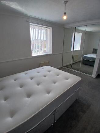 Apartment to rent Image 10