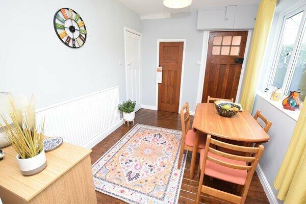 dining/kitchen