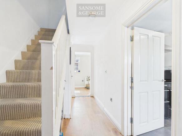 King Alfred Terrace, Kingsclere, RG20 photo 4
