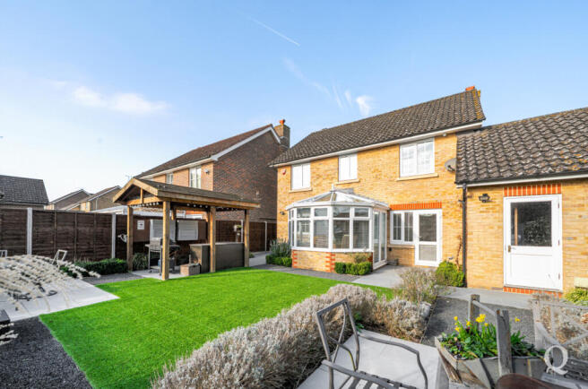 67d2b4bd-f2f1-405...