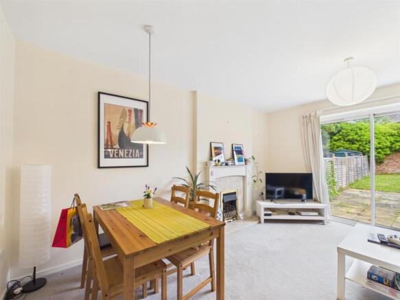 Living/Dining Room