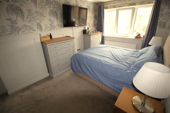4 bed Semi-Detached for sale Image 12