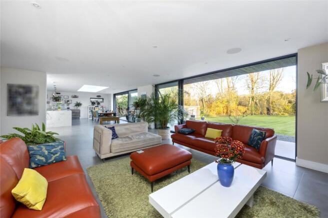 Sitting Room/Dining