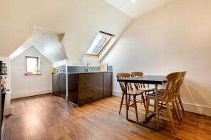 13, Dumbarton Road, London SW2 5LT