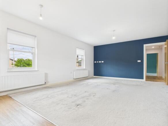 2 bed Flat to rent Image 5