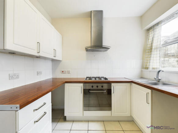 2 Bedroom Terraced to Rent