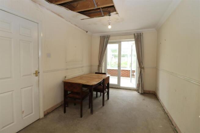 3 bed Detached for sale Image 5