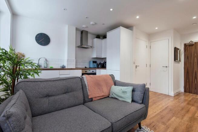 Lounge/Kitchen