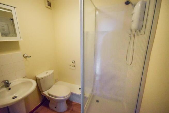 1 bed Flat to rent Image 6