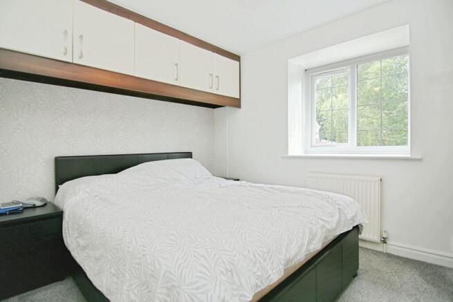 3 bed Semi-Detached for sale Image 11