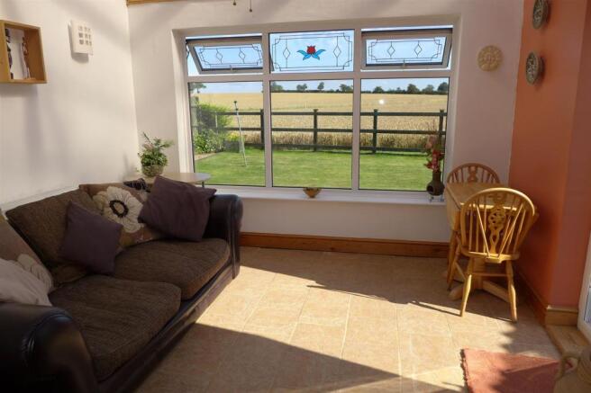 Garden/Family Room