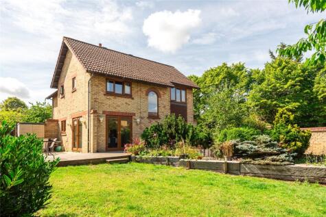 Fortescue Drive, Shenley Church End, Milton Keynes, Buckinghamshire, MK5