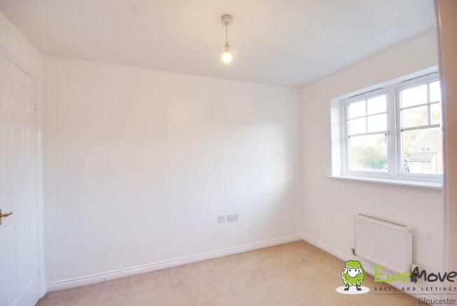 Bedroom 2 (Double)