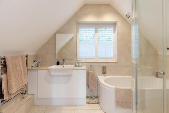 En-Suite Bathroom