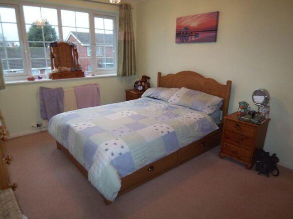 2 Fulwood Close -