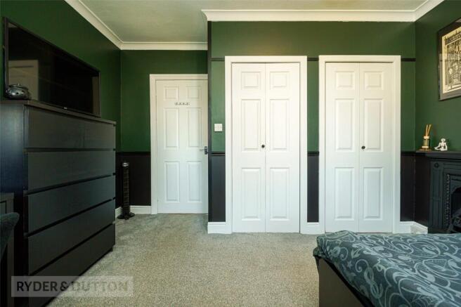 3 bed Terraced for sale Image 8