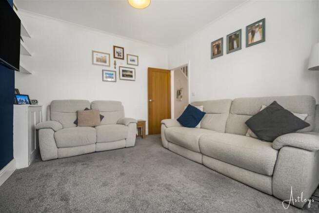 Front lounge