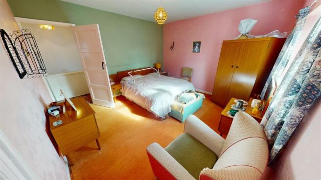 Holly Crescent - Bedroom