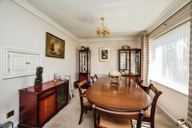 3 bed Detached Bungalow for sale Image 8