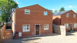18, Byworth Close, Reading RG2 8SH