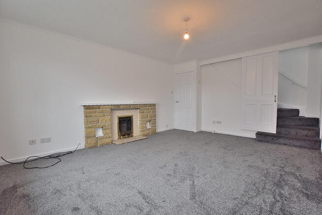 2 bed End of Terrace to rent Image 8