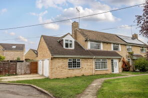 19, Fairview, Chippenham SN14 8BS