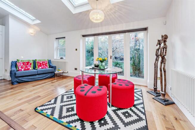 dining room area.jpg