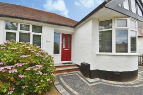 116, Oxhawth Crescent, Bromley BR2 8BW