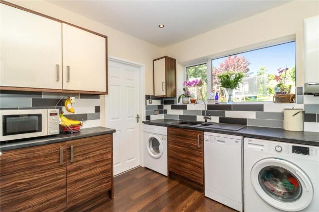 Kitchen-Lounge Door