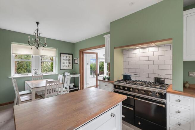 3 bed Detached for sale Image 7