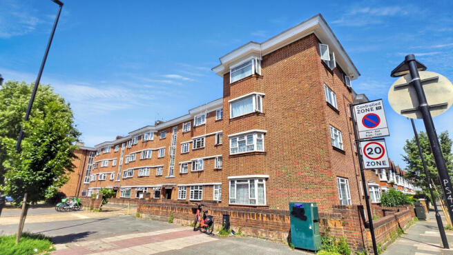 21 Vale Court, Acton, London, W3 7SA