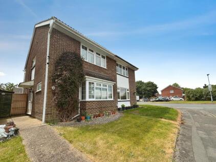 Holland Pines, Bracknell, Berkshire