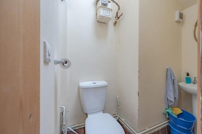 3 bed Semi-Detached for sale Image 5