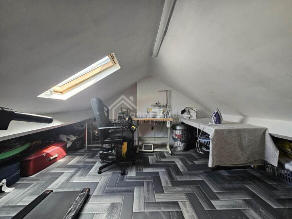 2 bed Terraced for sale Image 12