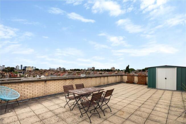 Roof Terrace View 3