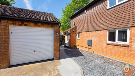 Brompton Close, Lower Earley, Reading, Berkshire, RG6