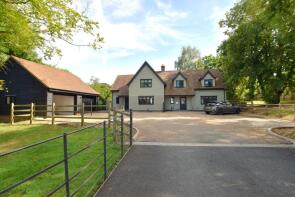 5 Fernleigh, St Marys Mews, Dunmow CM6 2GQ