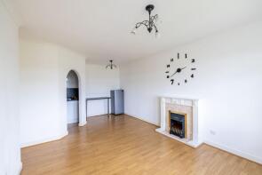 25, Reed Drive, Redhill RH1 6TA