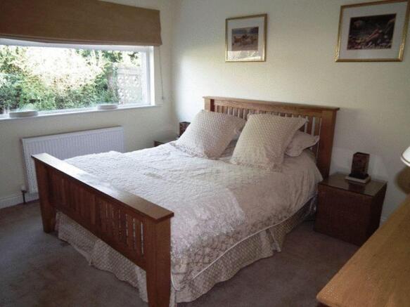 bedroom b