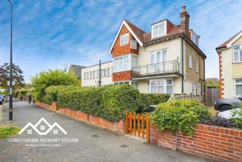 Connaught Avenue, Frinton-On-Sea, CO13