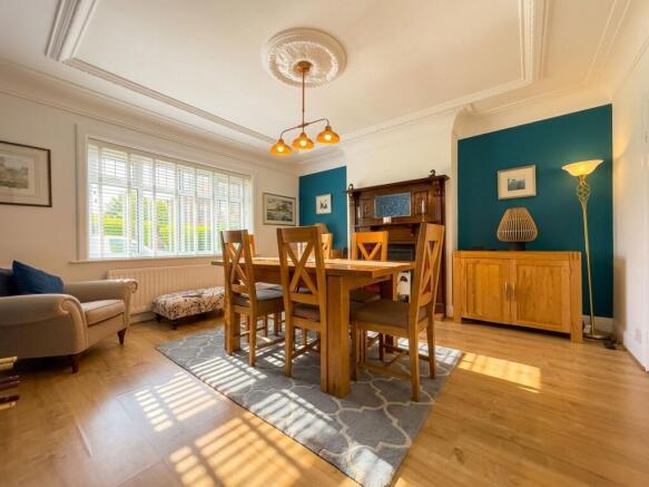 3 bed Semi-Detached for sale Image 10
