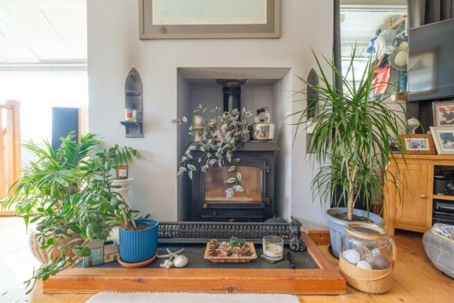 Parry Parrys Place-123.jpg