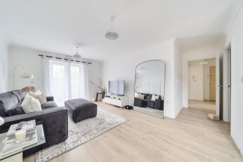 The Lamports, Alton, Hampshire, GU34