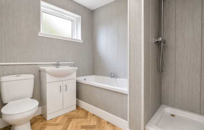 3 bed Terraced to rent Image 11