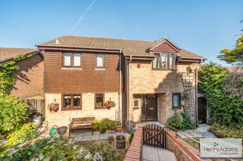 London Road, Horndean, PO8