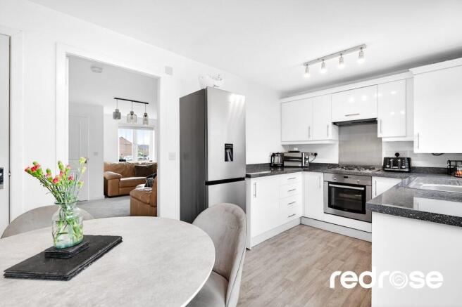 2 Anderton Cres -...