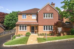26, Boxford Close, South Croydon CR2 8SY