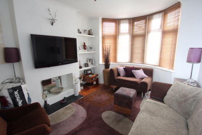 Front Lounge 