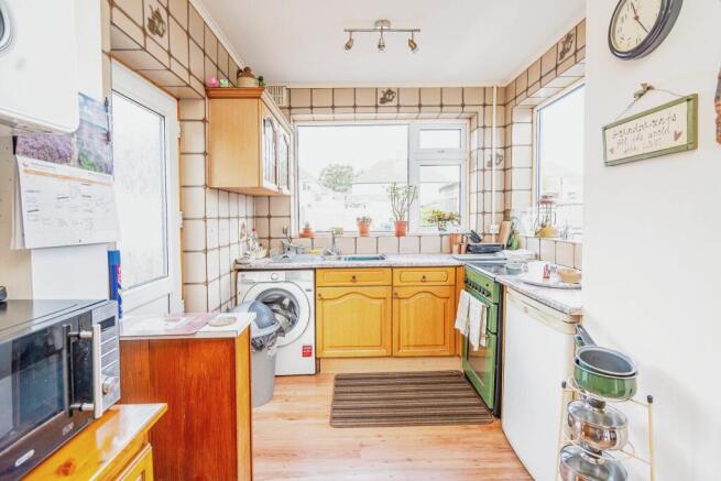 Kitchen 1